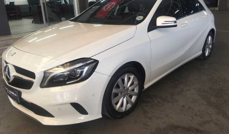 2017 MERCEDES-BENZ A 200d URBAN A/T full