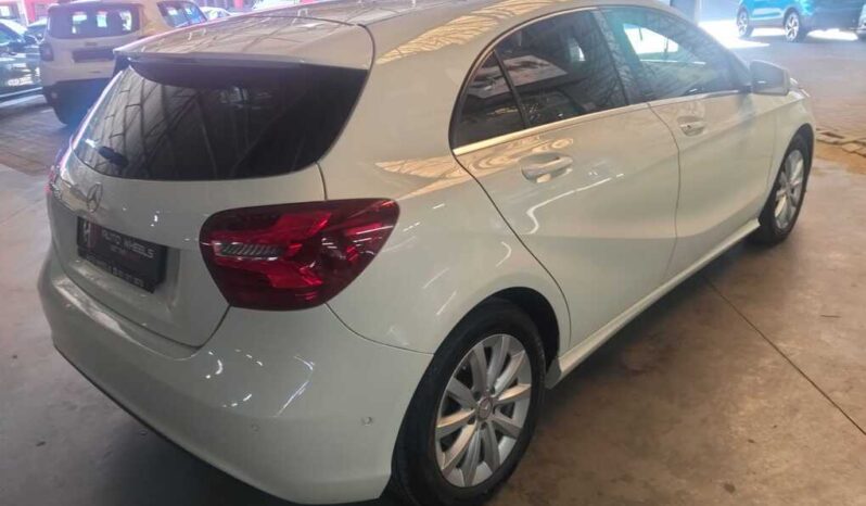 2017 MERCEDES-BENZ A 200d URBAN A/T full