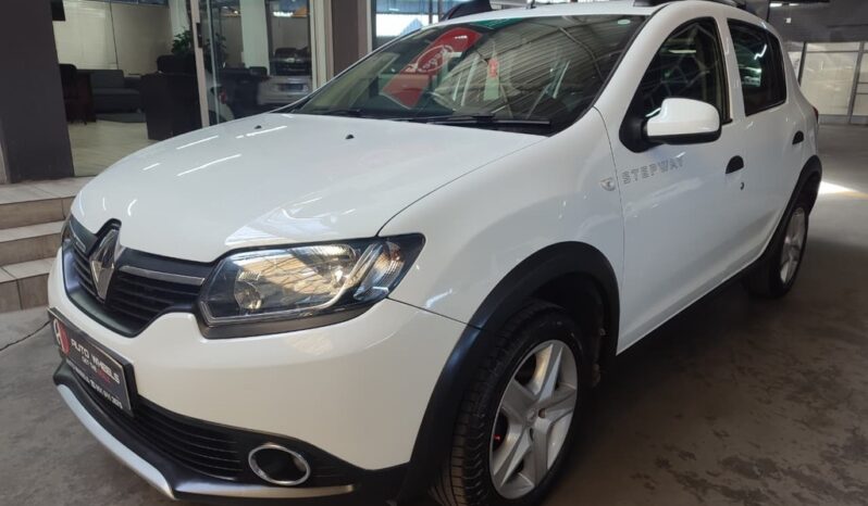 2015 RENAULT SANDERO 900T STEPWAY full