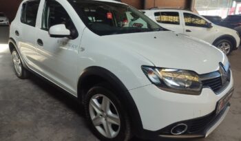 2015 RENAULT SANDERO 900T STEPWAY full