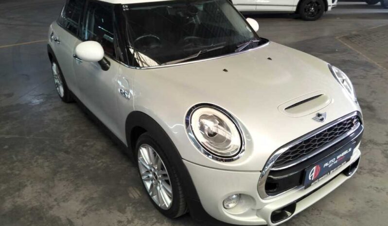 2018 MINI COOPER S 5DR (XS72) full