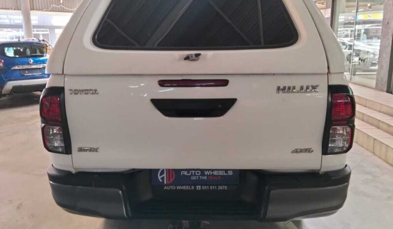 2019 TOYOTA HILUX 2.4 GD-6 SRX 4X4 P/U D/C full